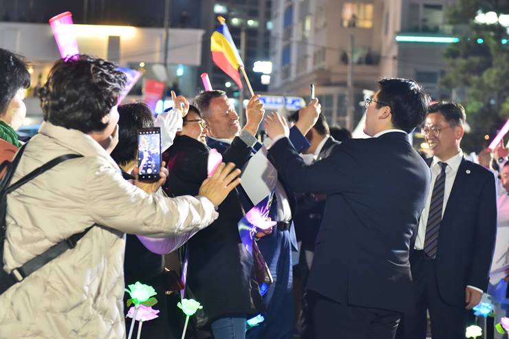 엑스포 유치 기원 불꽃축제 관람-20230406 2030부산세계박람회 유치 기원 불꽃쇼(광안리해수욕장) 02